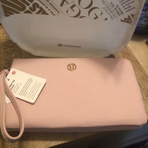 Lululemon Double Up Pouch in Antoinette